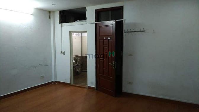 Hình ảnh Bán nhà Láng Hạ, 40m2, 5 tầng, mt 5m, 4.7 tỷ
