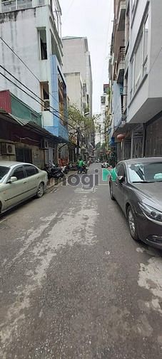 Hình ảnh Bán đất phố Hoàng Quốc Việt, vỉa hè, gần phố, DT 70m2, giá 7 tỷ nhỉnh