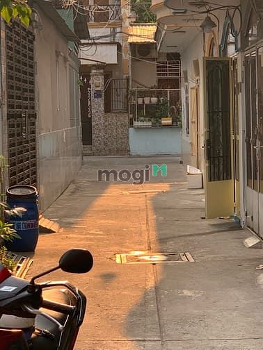 Hình ảnh cần bán lô đất 102m2 công nhận 95 thổ hoàn toàn