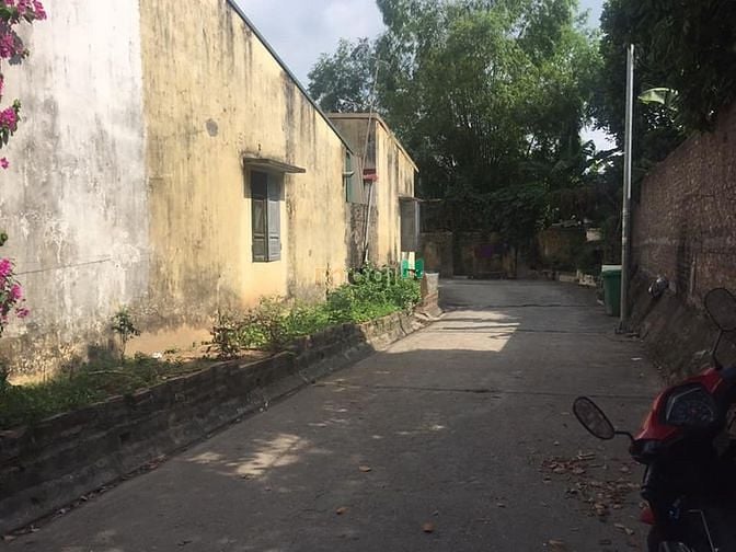 Hình ảnh Bán đất Nguyễn Khoái, 50m2, mt 4,7m, ô tô vào, 2.5 tỷ