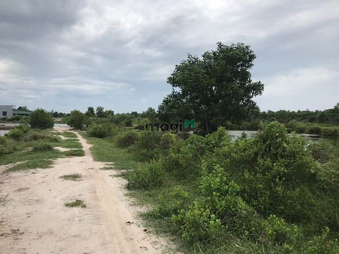 Hình ảnh Đất sát biển 2 MẶT TIỀN . Xã Tân Thắng giá 9 tỷ 5