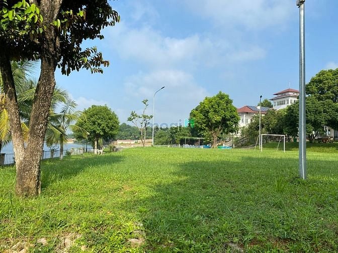 Hình ảnh Hồ Tây trên Hòa Lạc, lô đất chỉ giành cho đại gia