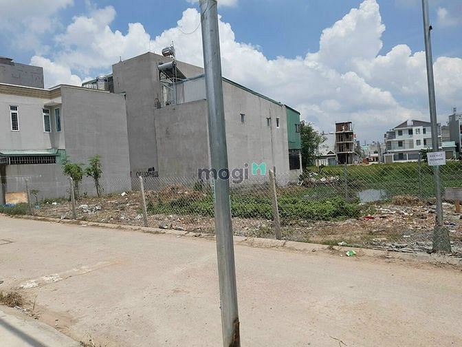 Hình ảnh Đất xây Biệt thự vườn đường Lã Xuân Oai - Quận 9 ( 322m2 - ngang 9m )