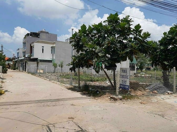 Hình ảnh Đất xây Biệt thự vườn đường Lã Xuân Oai - Quận 9 ( 322m2 - ngang 9m )