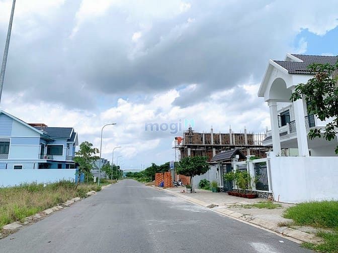 Hình ảnh Chính chủ gửi bán 02 nền đất D50  Tân Tạo, Bình Tân