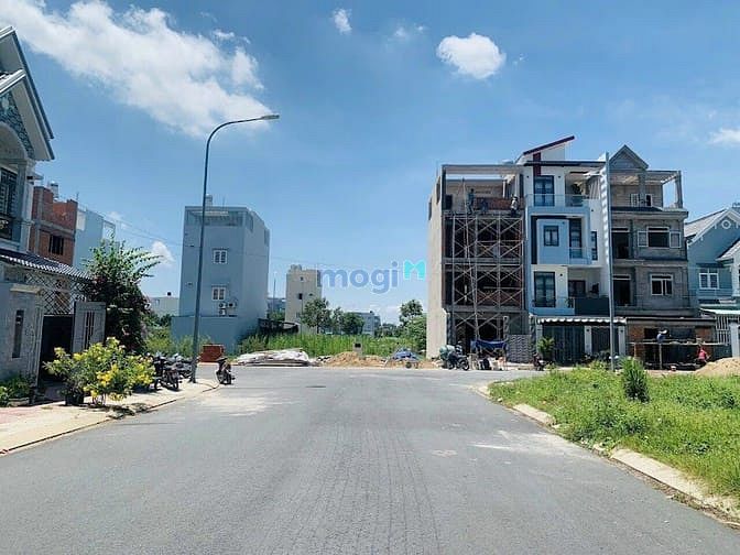 Hình ảnh Chính chủ gửi bán 02 nền đất D50  Tân Tạo, Bình Tân