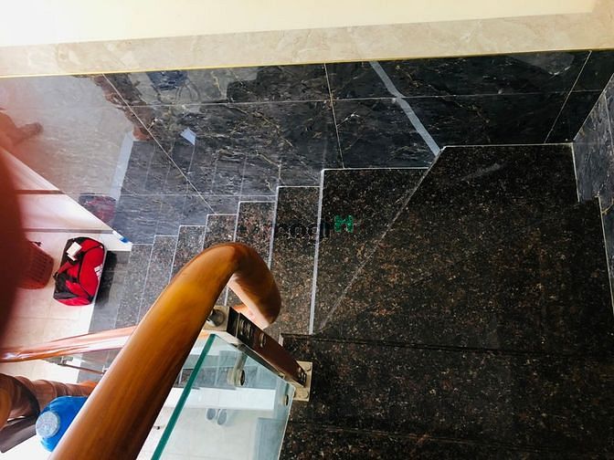 Hình ảnh Cho thuê nhà gần chợ 1trệt 1 lầu(100m2).