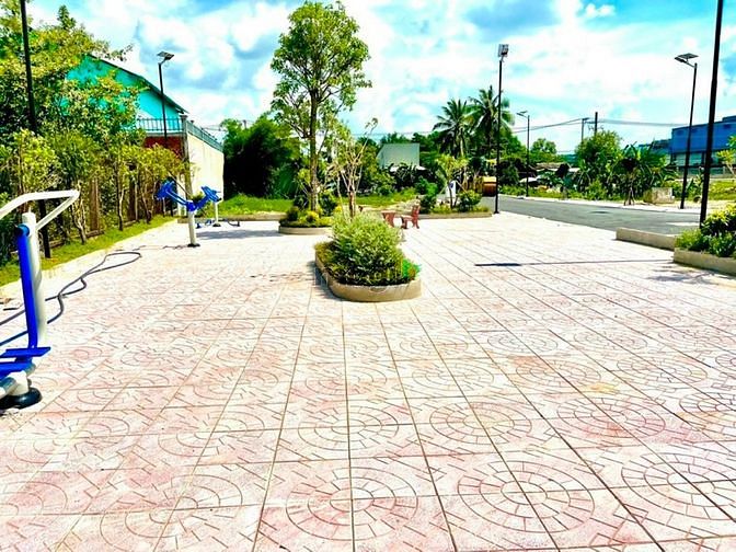Hình ảnh Đất gần chợ Bình Chánh-đường Hoàng Phan Thái-100m2-1,6 tỷ