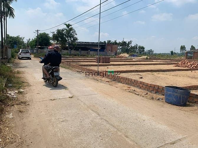 Hình ảnh Đất đại hiệp 150m2 đất ở hoàn toàn sổ hồng sẵn bán đến công chứng