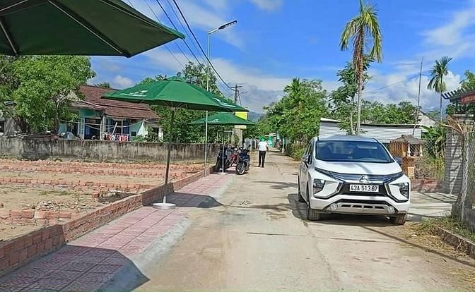Hình ảnh Đất đại hiệp 150m2 đất ở hoàn toàn sổ hồng sẵn bán đến công chứng