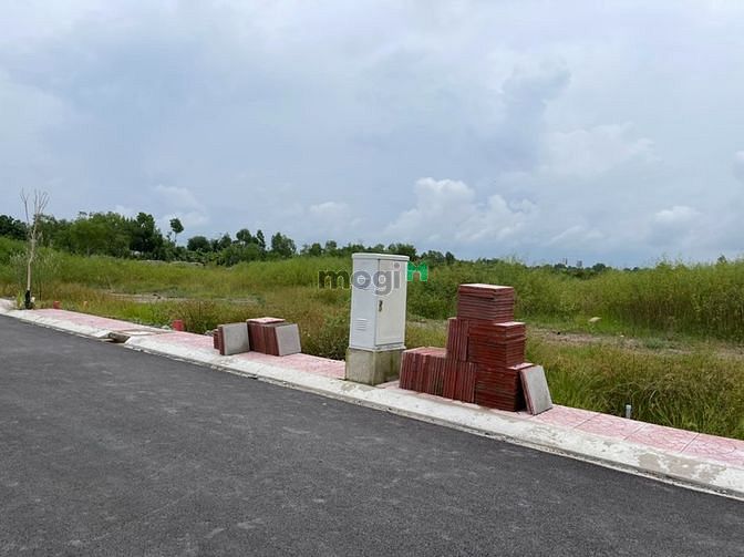 Hình ảnh Bán đất mặt tiên đường Hoàng Phan Thái Bình Chánh 120m2-2,4 tỷ-shr