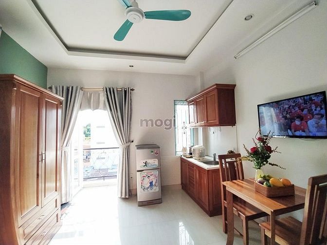 Hình ảnh Phòng cho thuê bancol thoáng mát, nội thất sang trọng Trường Sa Q3
