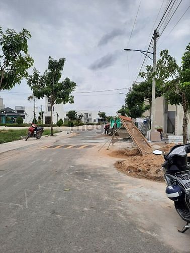 Hình ảnh Bán lô đất mặt tiền Hoàng Phan Thái, Bình Chánh-80m2- 1,4 tỷ- shr
