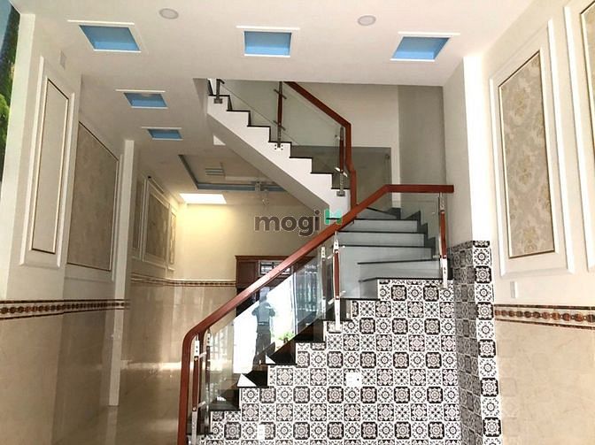 Hình ảnh Bán căn nhà mới 2 lầu , Hẻm 168 Đất Mới, dt: 57m2, giá: 5,5 tỷ.