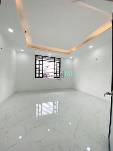 Hình ảnh 🔥 Nhà 5 Tầng Lạc Long Quân -TÂN BÌNH - SÁT QUẬN 10 - nhỉnh 5tỷ