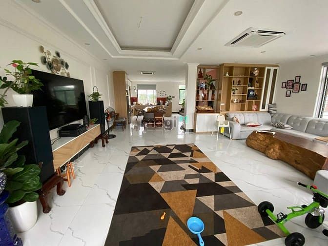 Hình ảnh Biệt thự TP Giao Lưu, Phạm Văn Đồng, giá chào 33 tỷ 5