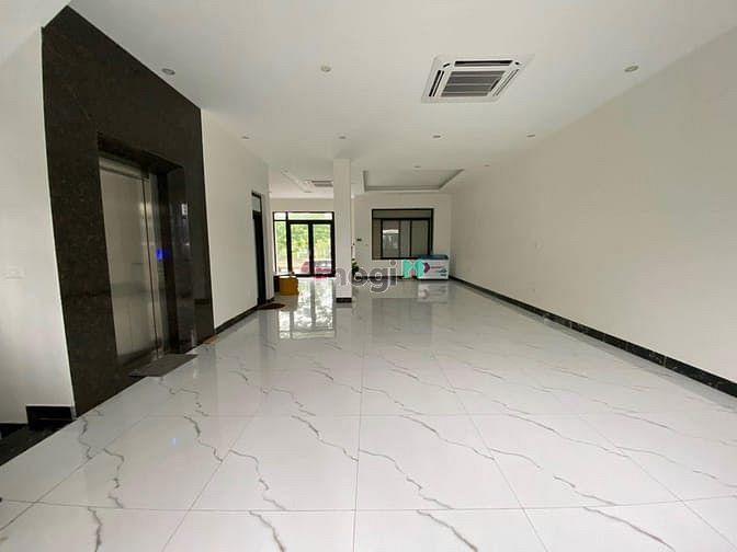 Hình ảnh Biệt thự TP Giao Lưu, Phạm Văn Đồng, giá chào 33 tỷ 5