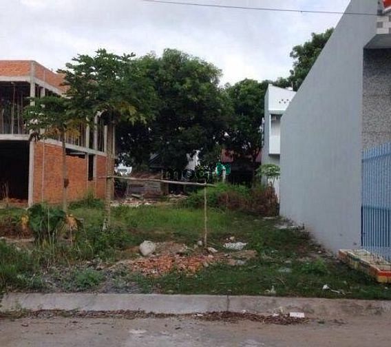 Hình ảnh Cần Bán lô đất thổ cư tđối diện chợ Bình Chánh- 80m2 -1,4 tỷ