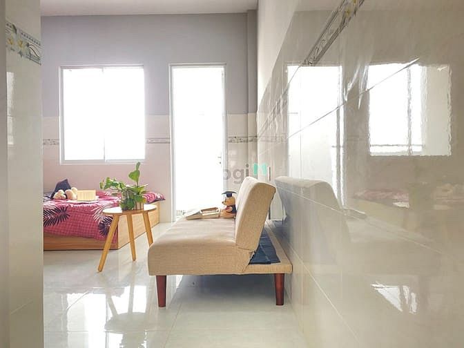 Hình ảnh CHDV Ban Công FULL NT có máy giặt Âu Dương Lân Quận 8