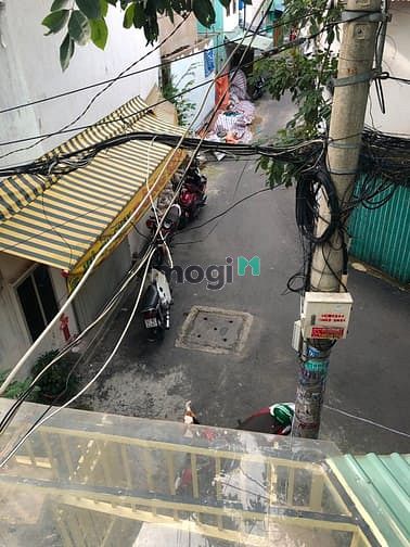 Hình ảnh Nhà mới 1/ Lò Gốm. Hẻm 4m. Giá 2,4tỷ