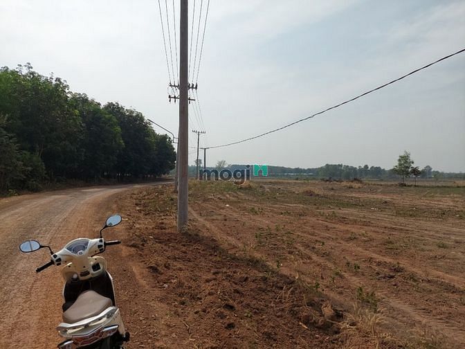 Hình ảnh Cần bán 1003m2 đất thổ cư Lô Góc 2 mặt tiền sát KCN dân đông giá 380tr