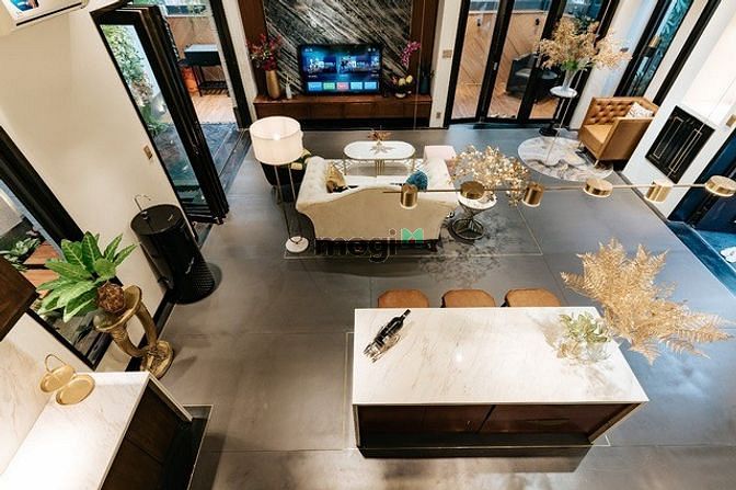 Hình ảnh Siêu hiếm-Siêu chất-Siêu rẻ-Xe hơi vào nhà.