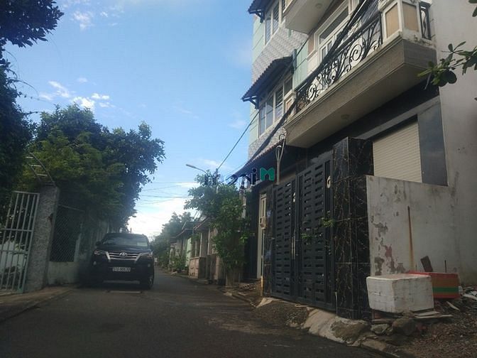 Hình ảnh Bán đất đường 102 Lã Xuân Oai , Phường Tăng Nhơn Phú A , Quận 9