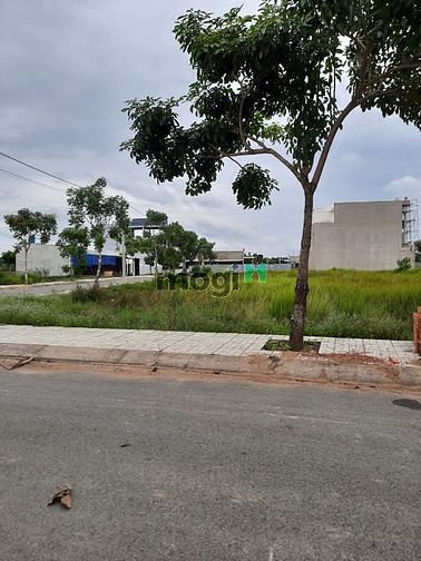 Hình ảnh Cần bán gấp lô đất 85m2 ,đường Hoàng Phan Thái ,Bình Chánh-1,6 tỷ