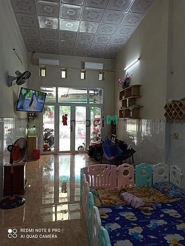 Hình ảnh Bán gấp nhà hẻm xe tải Lê Trọng Tấn