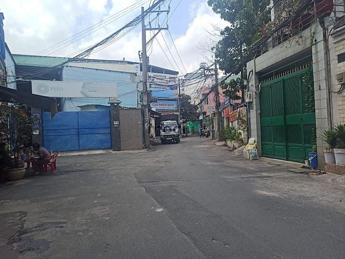 Hình ảnh Bán nhà HXT Âu cơ, 125m2, 4 tầng - 9.6 tỷ .