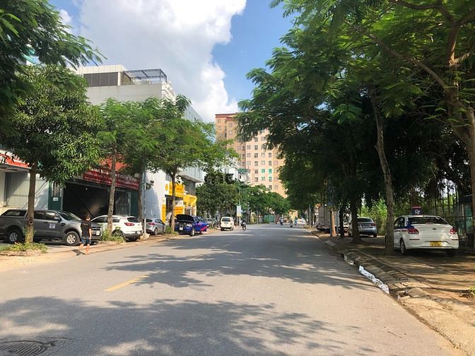 Hình ảnh Bán đất đấu giá Phúc Lợi dãy BT4E 2 mặt ngõ vị trí siêu kinh doanh.
