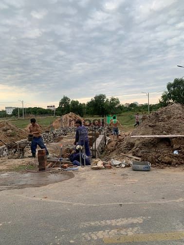 Hình ảnh Chị chủ dễ thương gửi bán đất mặt tiền QL55 ngay cổng chào Long Điền.