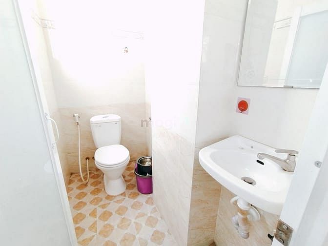 Hình ảnh Phòng gác lửng cao cấp cho thuê, cửa số thoáng mát, quận Tân Phú