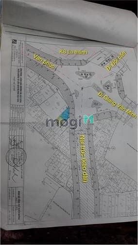 Hình ảnh Bán gần 200m2 đất vàng ngã 4 Giang Văn Minh - Núi Trúc mới mở