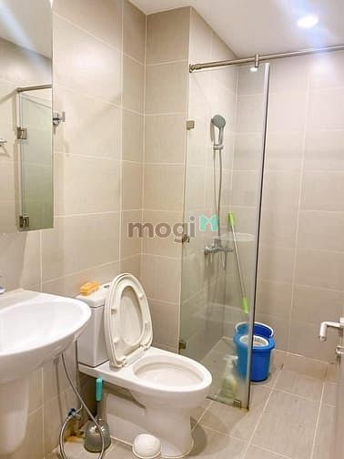 Hình ảnh Cần cho thuê Gấp Gold View Tháp B ...... 2PN-2WC 80m2