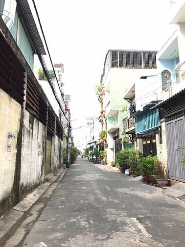 Hình ảnh Nhà 1 sẹc Lê Văn Qưới, 4x13m, đúc 2.5 tấm. Giá 4.85 tỷ