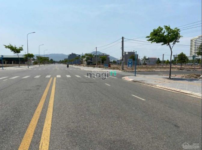 Hình ảnh Bán nhanh đất 5x20 thổ cư 60m2 mặt tiền Trường Chinh - BRVT