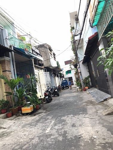 Hình ảnh Nhà 1 sẹc Lê Văn Qưới, 4x13m, đúc 2.5 tấm. Giá 4.85 tỷ