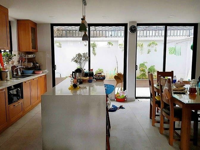 Hình ảnh Biệt Thự Ngay Gigimall, 200m2 , 4 lầu, Gần Sông, P.HBC, Giá 85tr/m2