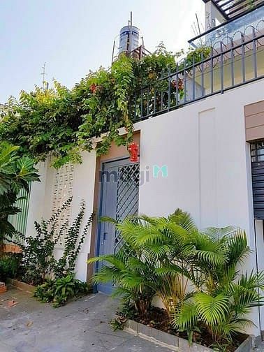 Hình ảnh Biệt Thự Ngay Gigimall, 200m2 , 4 lầu, Gần Sông, P.HBC, Giá 85tr/m2