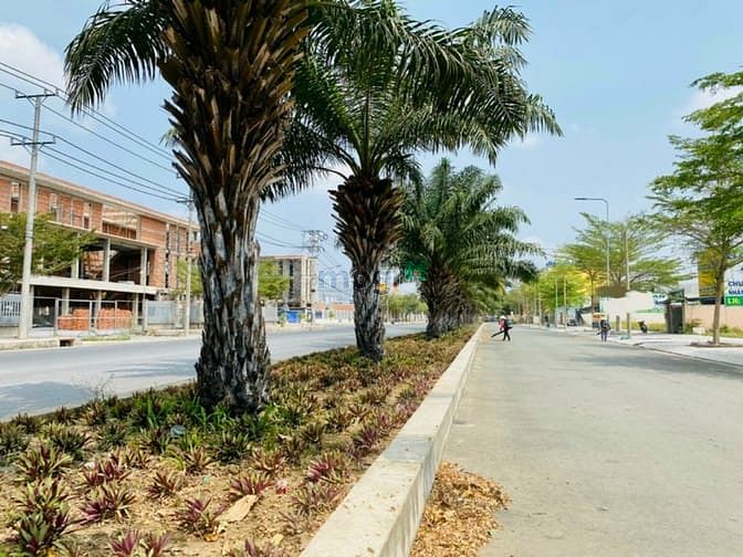 Hình ảnh bán gấp đất ngay khu tên lửa 2 đường nội bộ 20m cư dân đông đúc