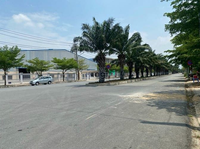 Hình ảnh bán gấp đất ngay khu tên lửa 2 đường nội bộ 20m cư dân đông đúc