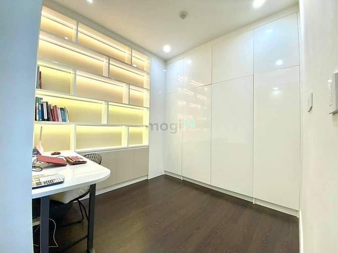 Hình ảnh ✅𝐂𝐡𝐨 𝐭𝐡𝐮ê Trang Chủ MB66.COM / Đăng Ký Tặng 66K 𝐓𝐫𝐞𝐬𝐨𝐫, quận 4. 🏫65m2 2pn 1wc