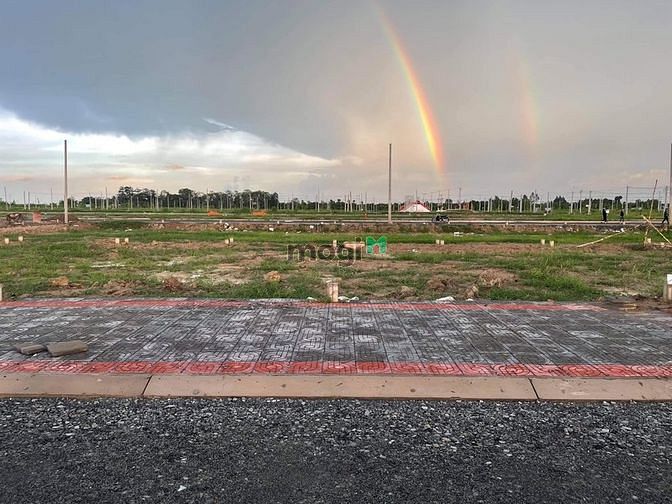 Hình ảnh Ra nhanh hàng ngộp nền trục chinh Vạn Phat, gia đầu tu