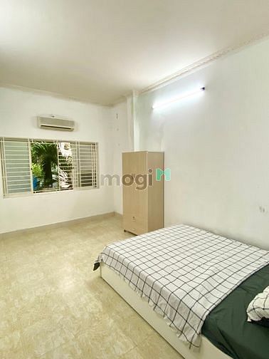 Hình ảnh Phòng sẵn nội thất, thoáng mát. Sát bên VINCOM Phan Văn Trị