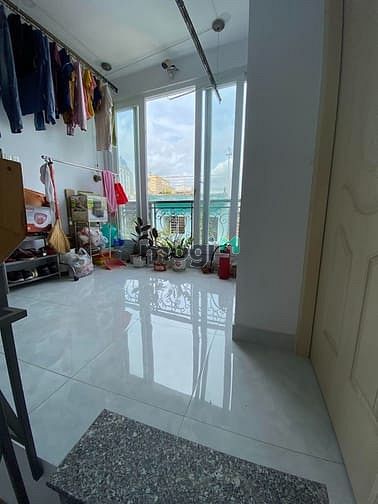 Hình ảnh CHDV P3 BT, Sát Q1,Hẻm 7M, Ngang 11M,Đang full phòng ,Thu nhập 45tr/th