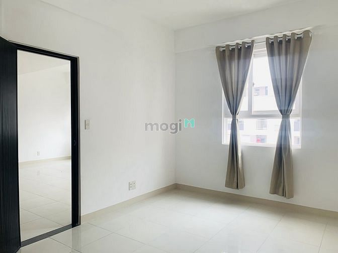 Hình ảnh Cho thuê Trang Chủ MB66.COM / Đăng Ký Tặng 66K Sky 9 70m2 2PN 2WC lầu cao, nội thất cơ bản + rèm