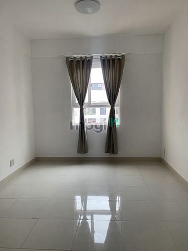 Hình ảnh Cho thuê Trang Chủ MB66.COM / Đăng Ký Tặng 66K Sky 9 70m2 2PN 2WC lầu cao, nội thất cơ bản + rèm