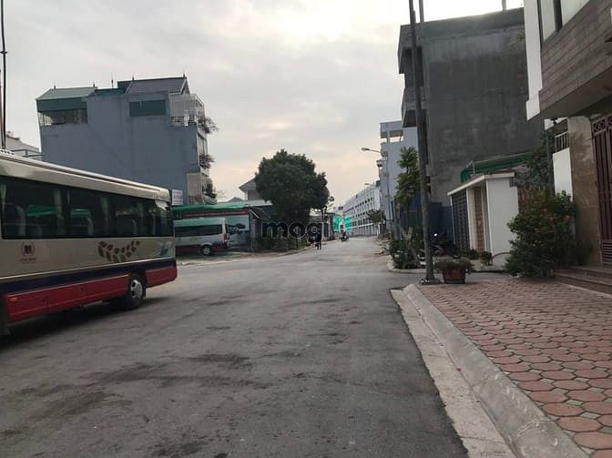 Hình ảnh Cắt lỗ bán gấp lô đất đấu giá Cự Khối, Long Biên