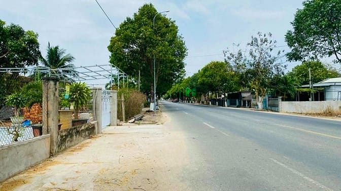 Hình ảnh Cần bán lô đất ngay ngã 4 KCN Phước Bình, 1000m2 SHR, Công Chứng NGAY.